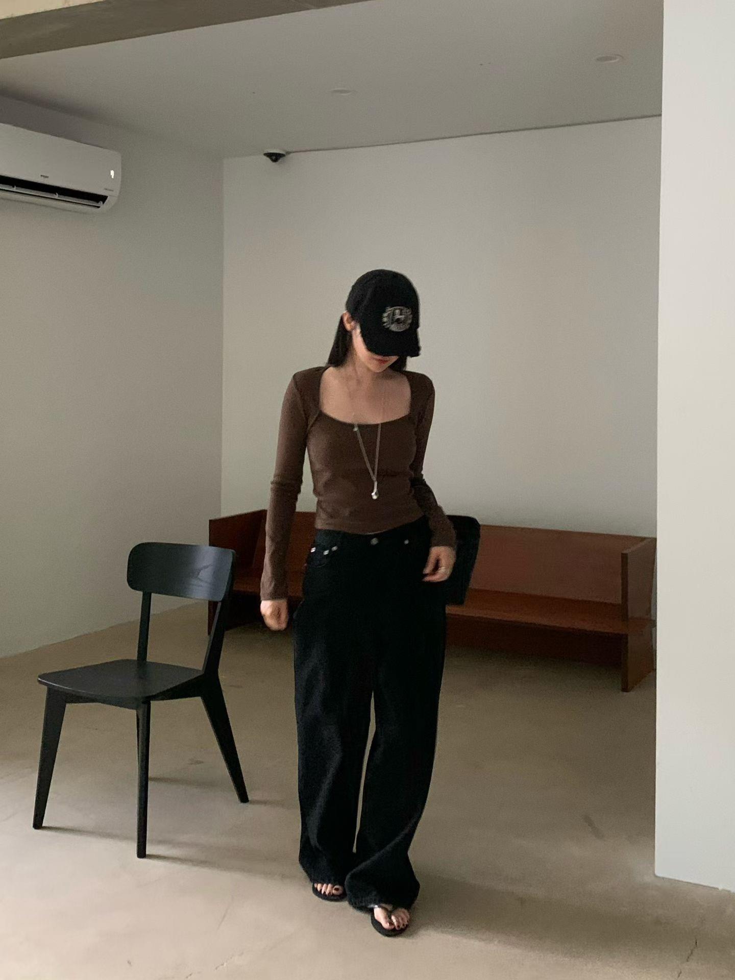小性感寬領棉質上衣